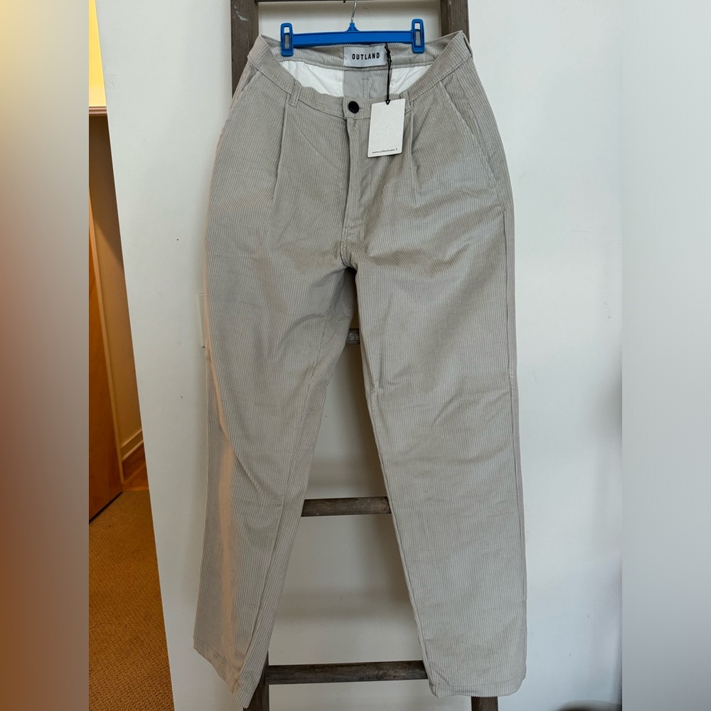 Outland corduroy pleated pants size 32